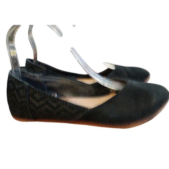 TOMS Diamond Jutti Flat Shoes embossed black suede  size 6.5  *K - Picture 2 of 5